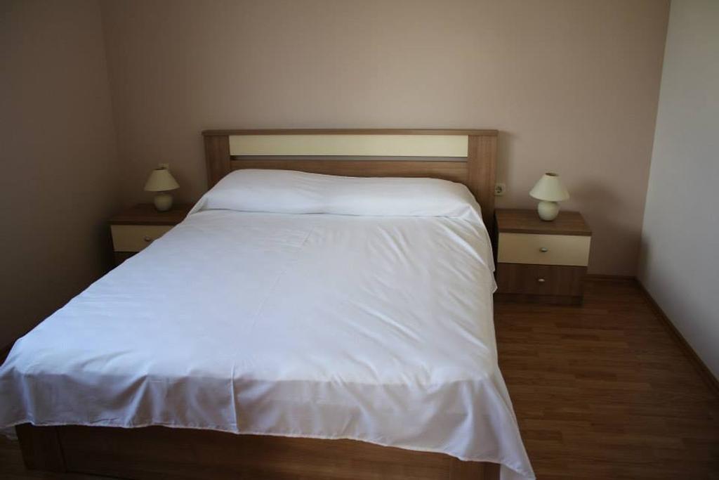 Apartments Mrdelja วรซี ภายนอก รูปภาพ